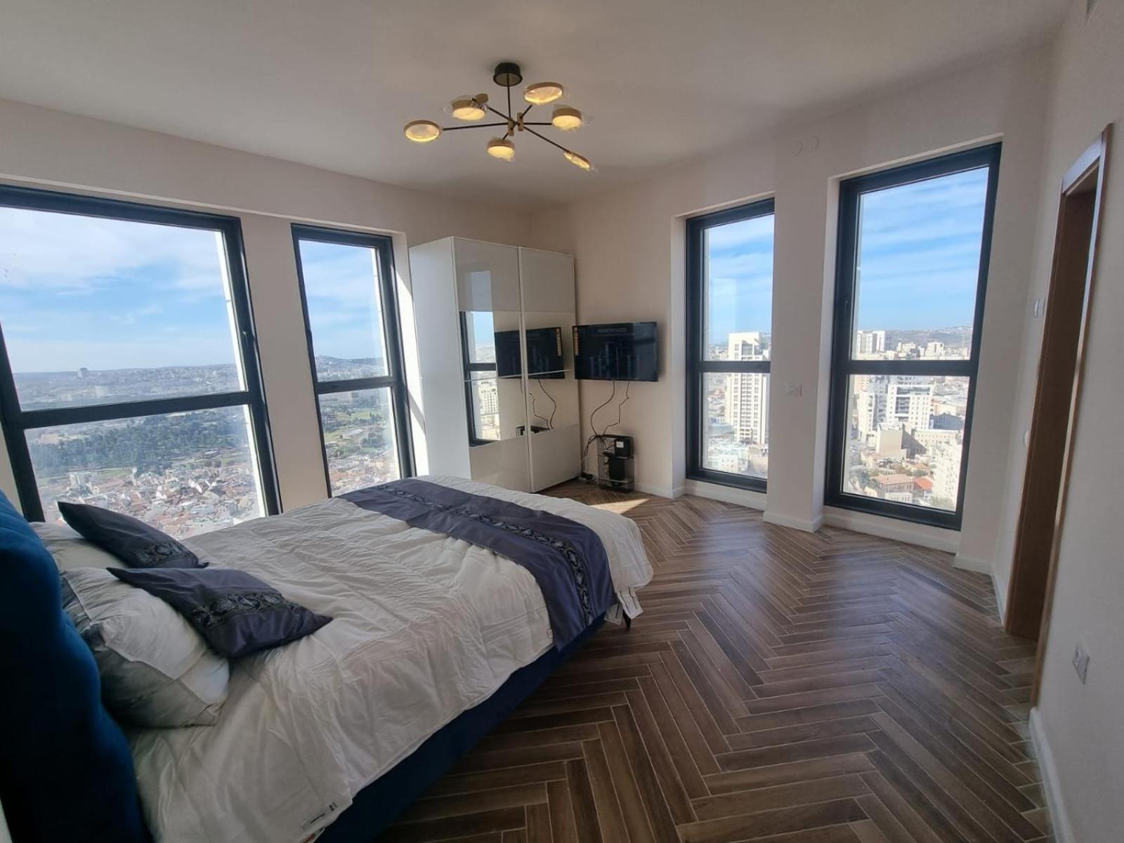 Jtower Royal Suites - Alefimmoed Jerusalem Eksteriør bilde